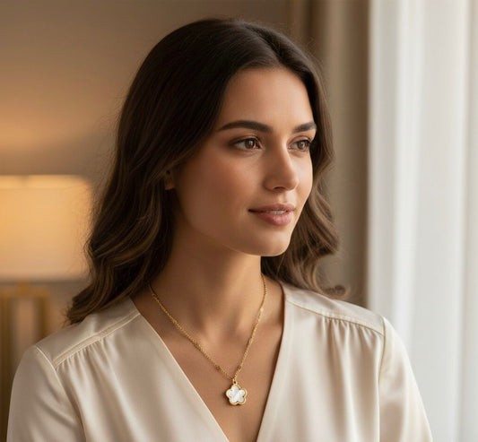 Clover Pendant Necklace