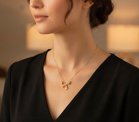 Bella Bow Necklace