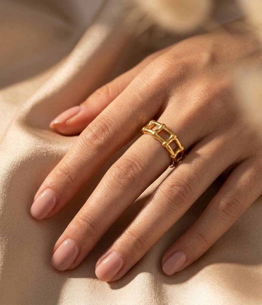 Golden Lattice Ring