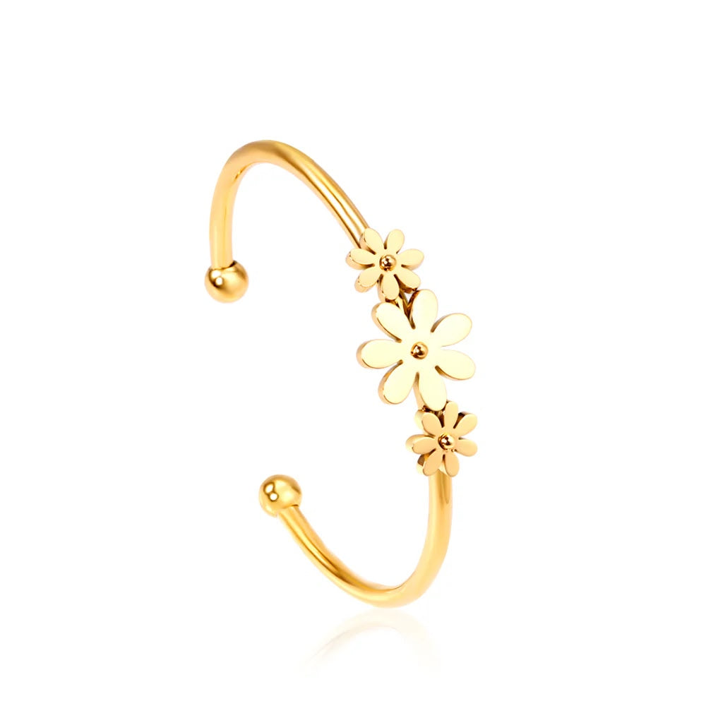 Daisy Bloom Bracelet