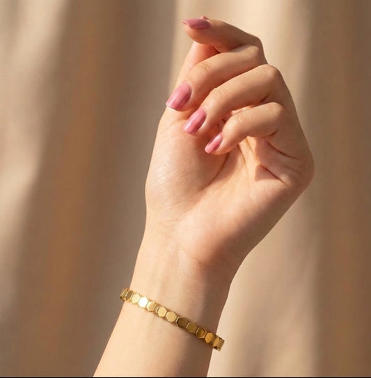 Hexa Luxe Bracelet